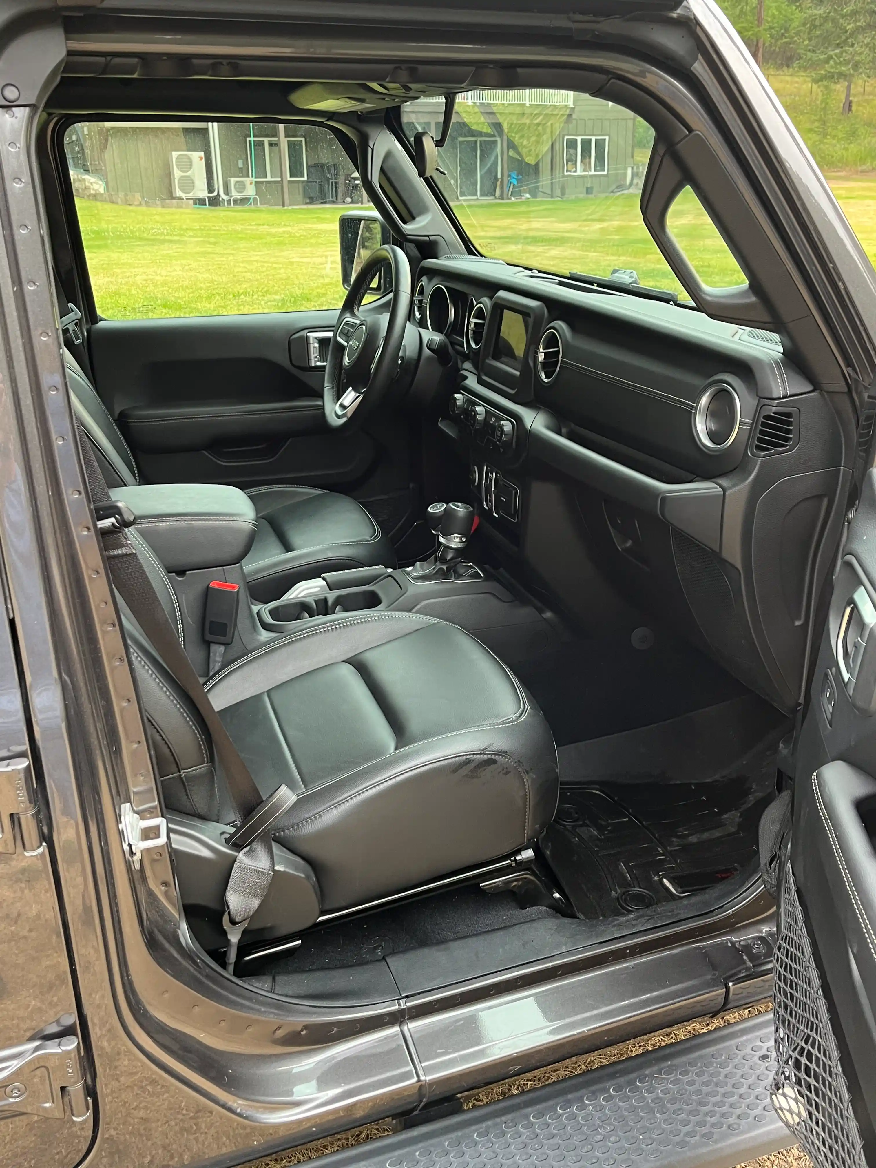 2019-jeep-wrangler-for-sale-01