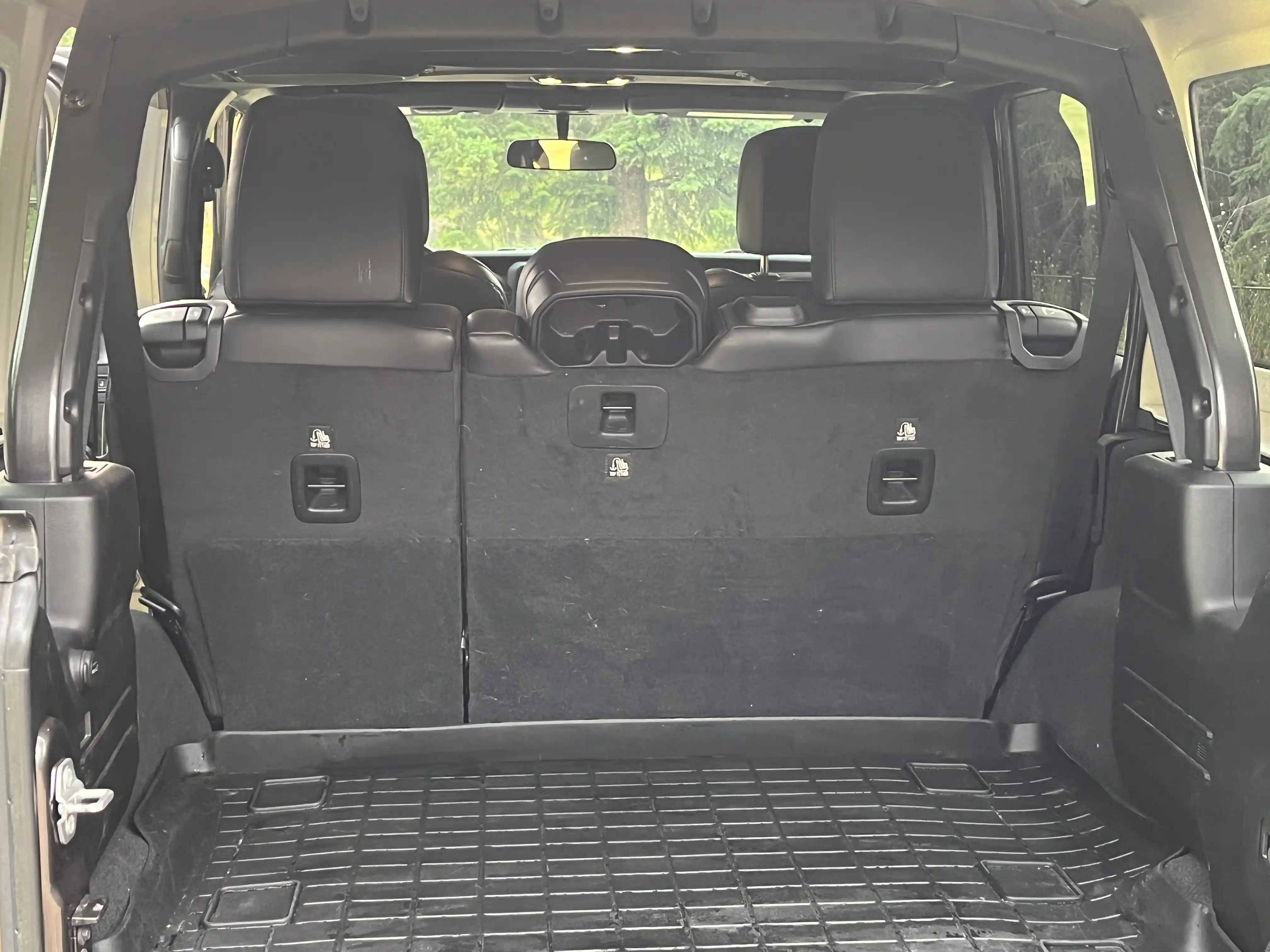 2019-jeep-wrangler-for-sale-03