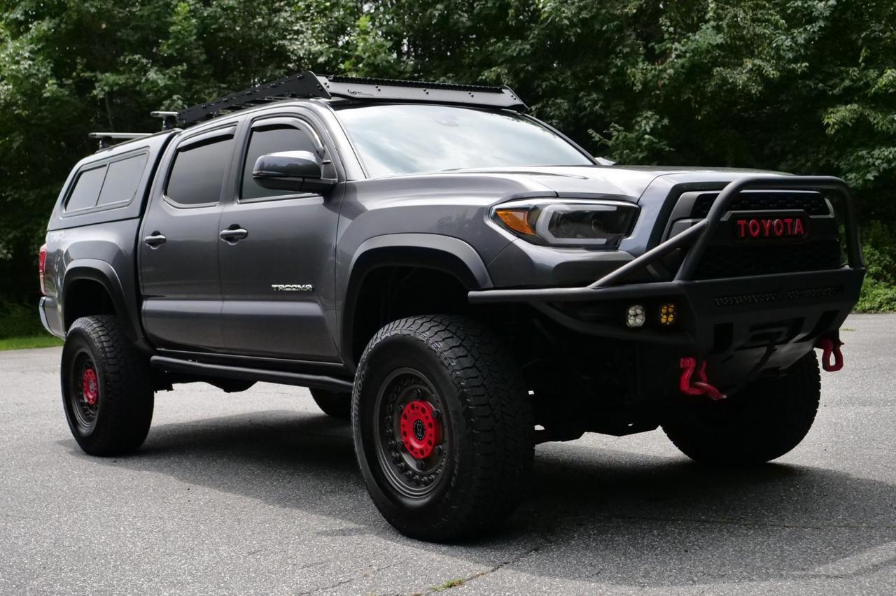 2019-toyota-tacoma-modified-for-sale-01