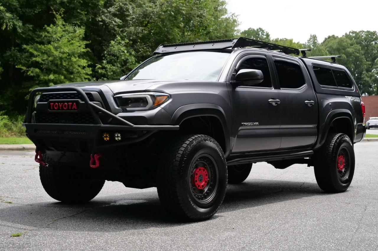 2019-toyota-tacoma-modified-for-sale-03