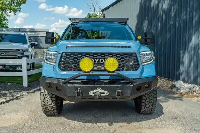 2019-toyota-tundra-sr5-calvary-blue-for-sale-02