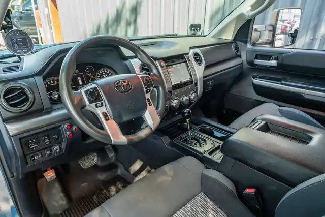 2019-toyota-tundra-sr5-calvary-blue-for-sale-14