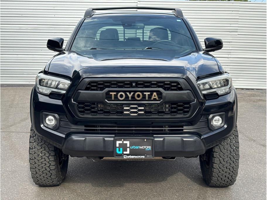 2020-tacoma-double-cab-modified-for-sale-09