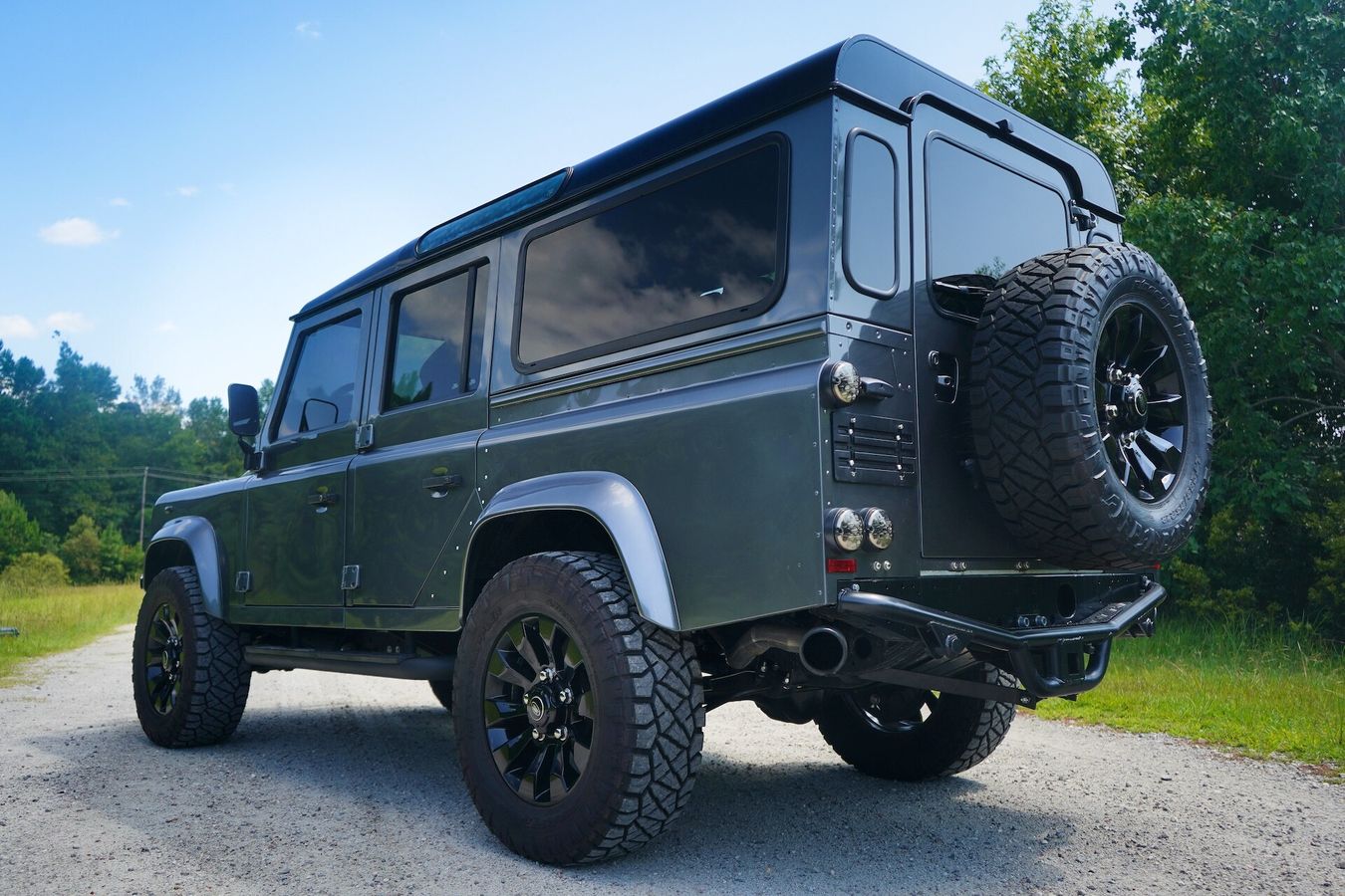 2021-land-rover-defender-110-for-sale-06