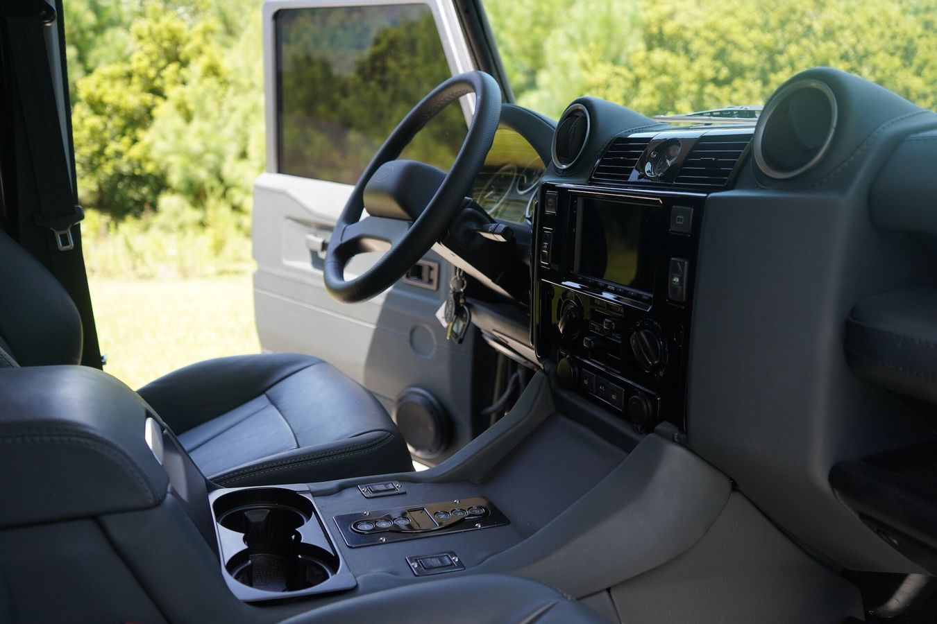 2021-land-rover-defender-110-for-sale-16