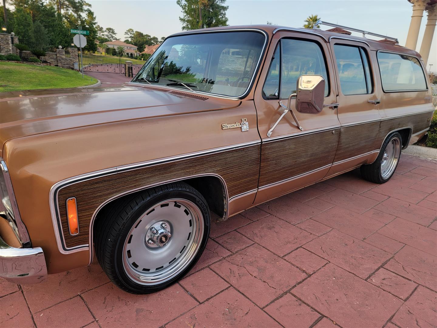 79EstateSuburban_78k_for-sale-04