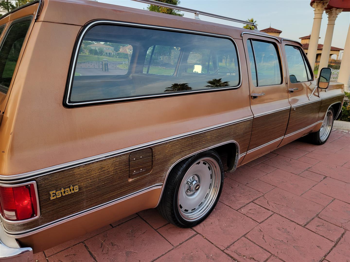 79EstateSuburban_78k_for-sale-08