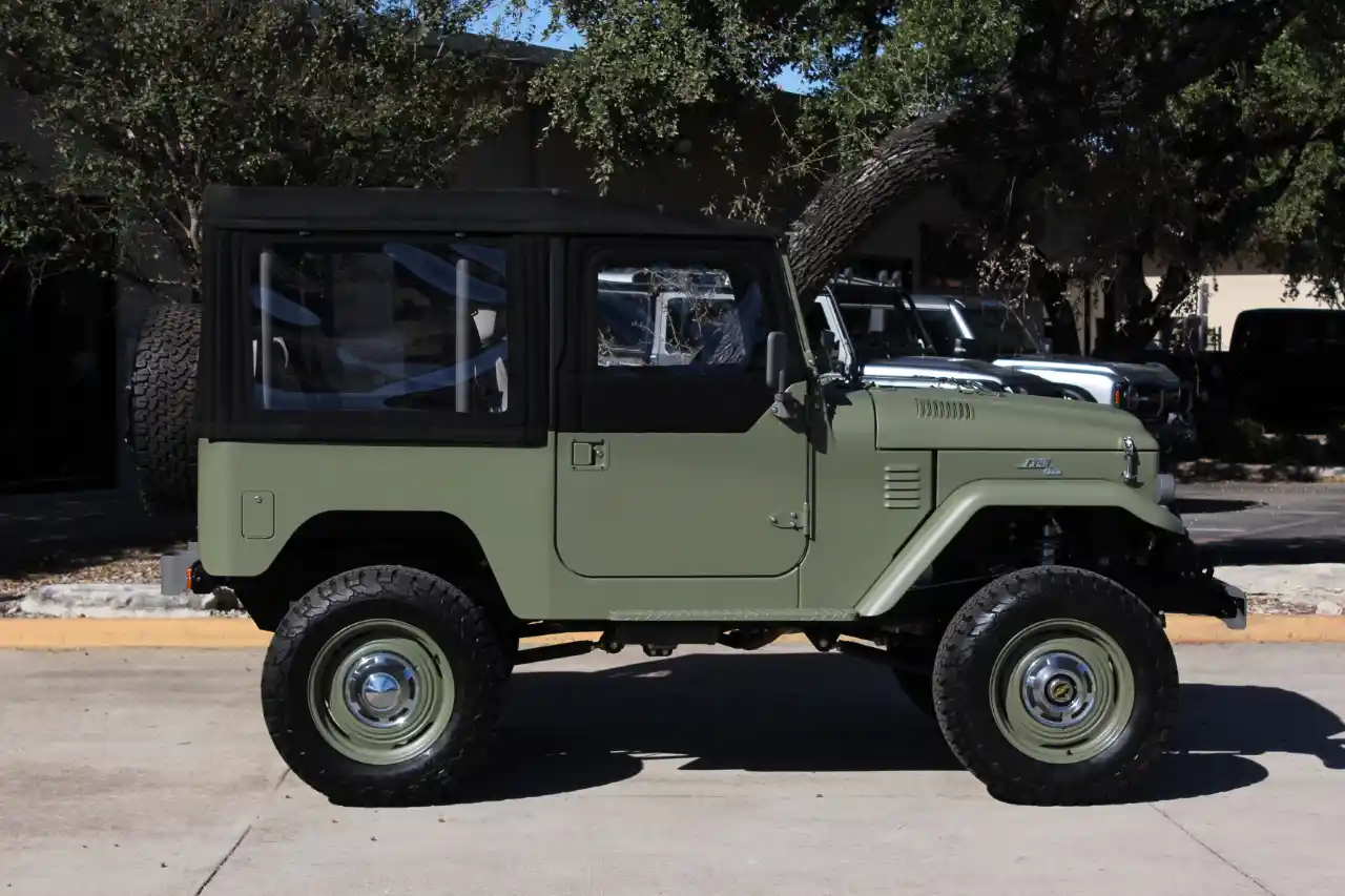 icon-built-1963-toyota-land-cruiser-fj40-for-sale-06