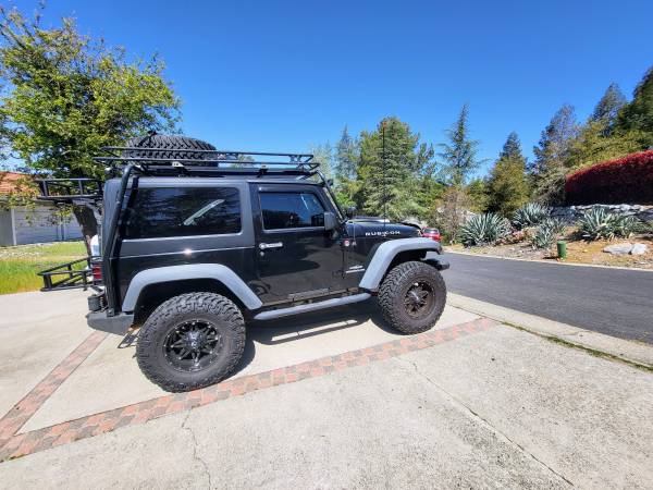 modified-2011-jeep-wrangler-for-sale-04