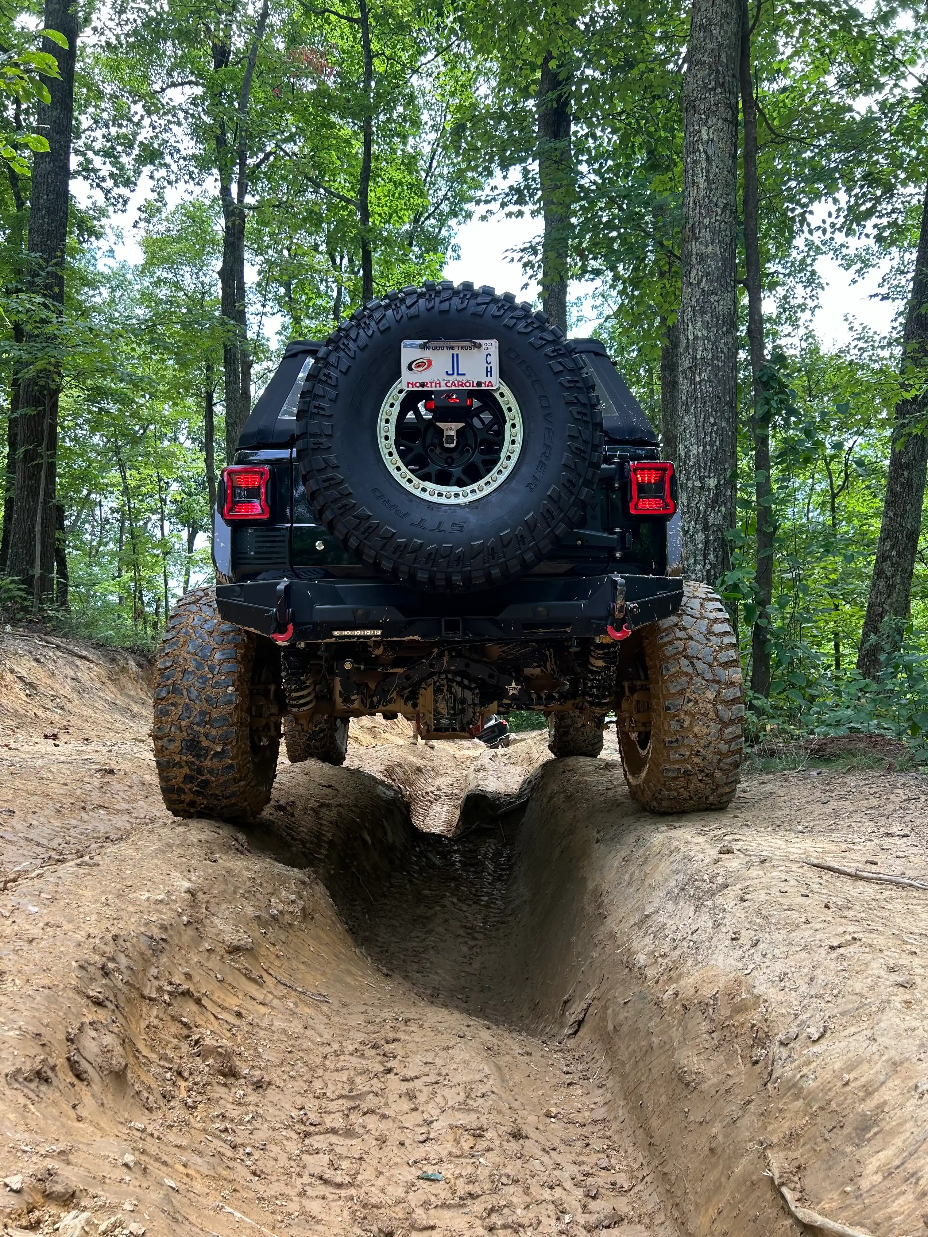 modified-2018-jee-wrangler-unlimited-rubicon-for-sale-01