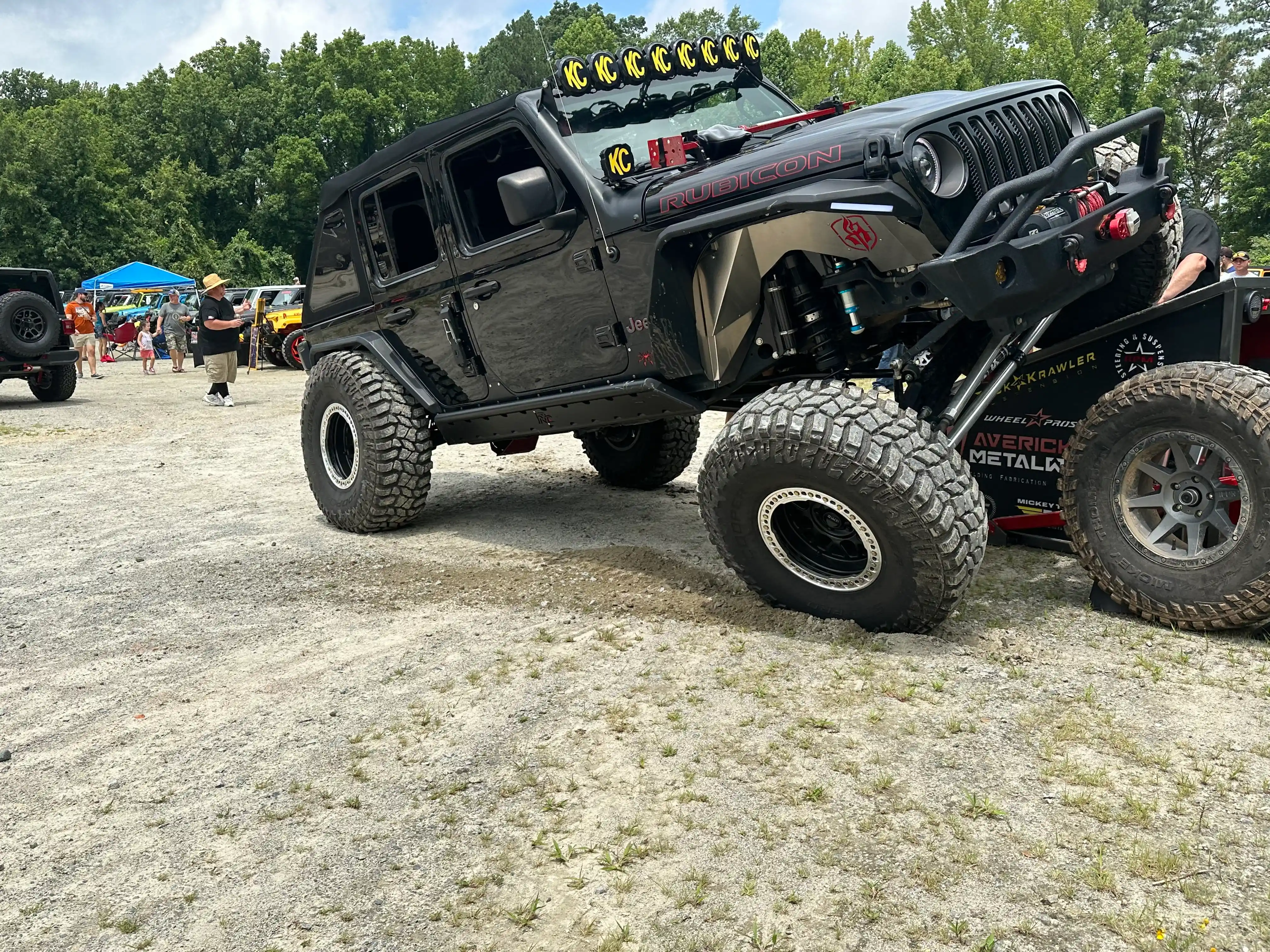 modified-2018-jee-wrangler-unlimited-rubicon-for-sale-04