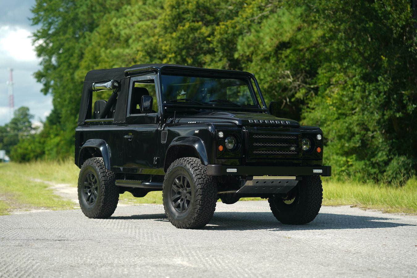 osprey-1997-land-rover-defender-90-01