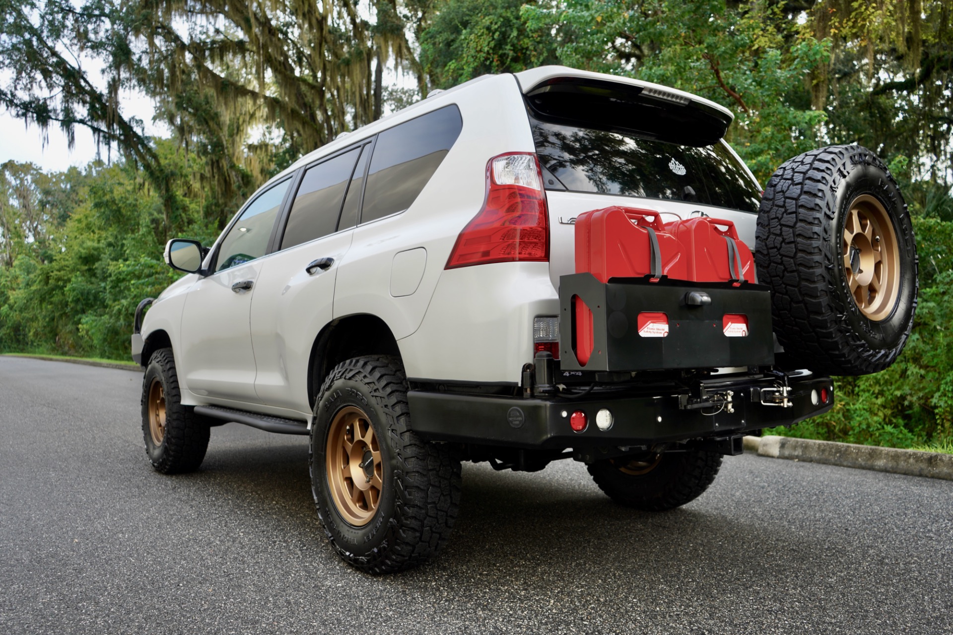 triple-locked-2010-lexus-gx-460-for-sale-05