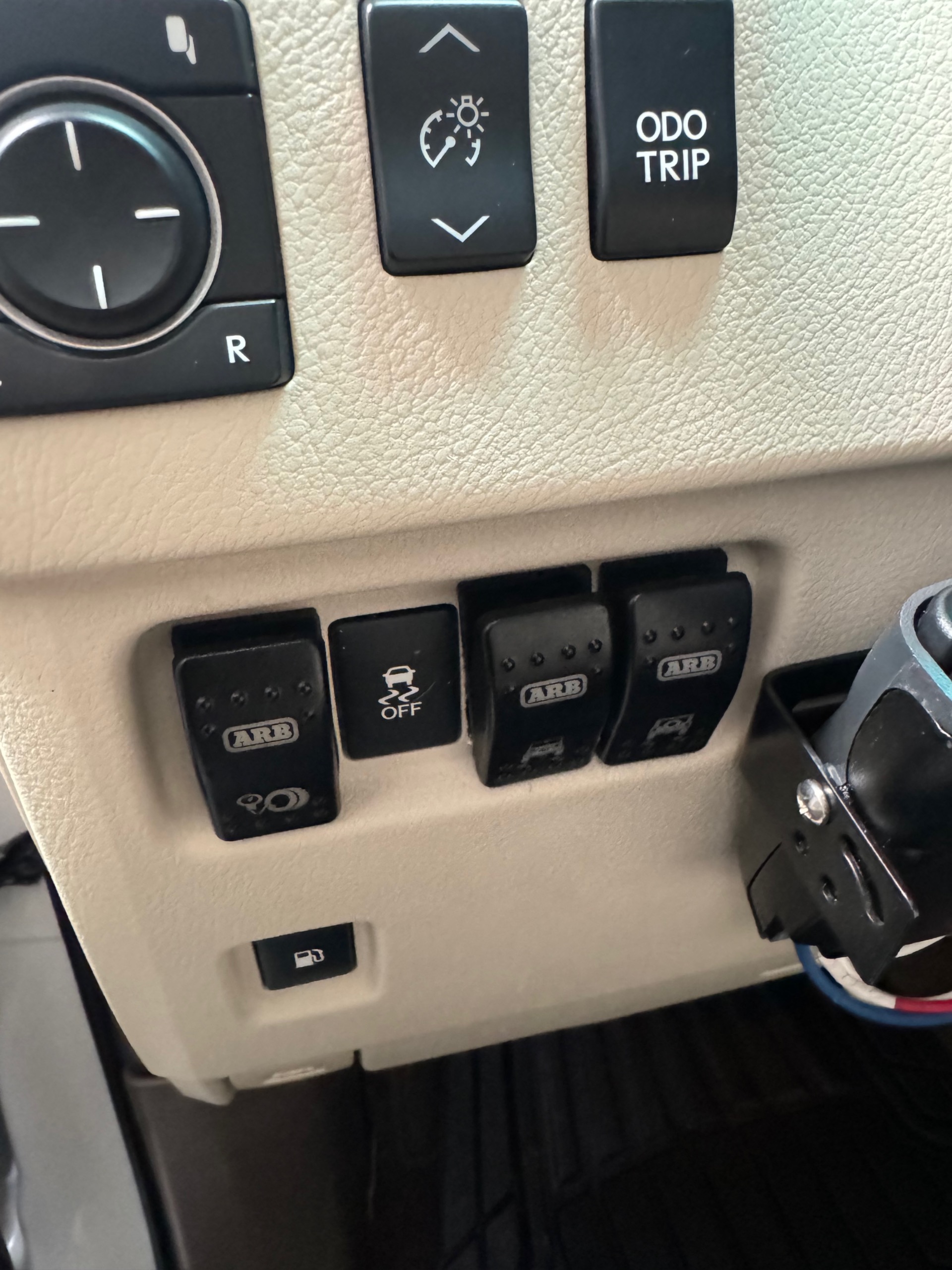 triple-locked-2010-lexus-gx-460-for-sale-15