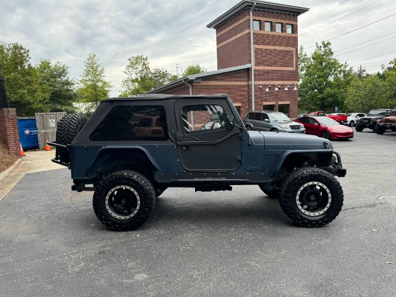 used-2005-jeep-wrangler-unlimited-for-sale-06