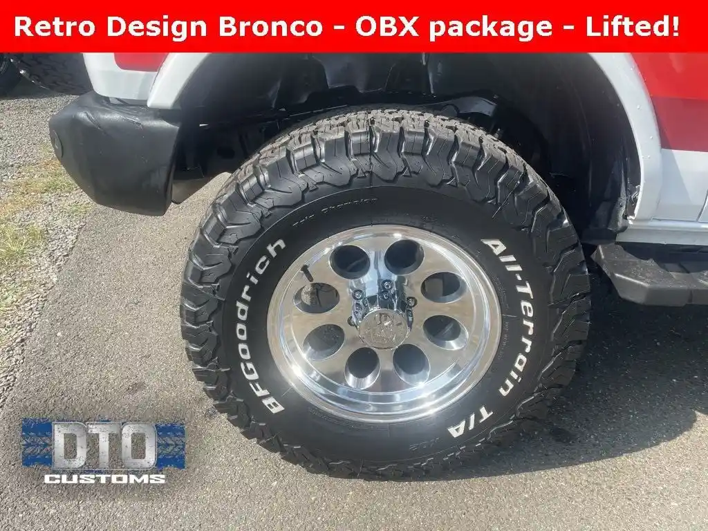 used-2021-ford-bronco-outerbanks-for-sale-09