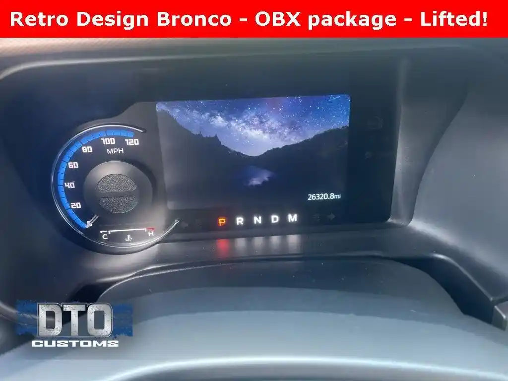 used-2021-ford-bronco-outerbanks-for-sale-11