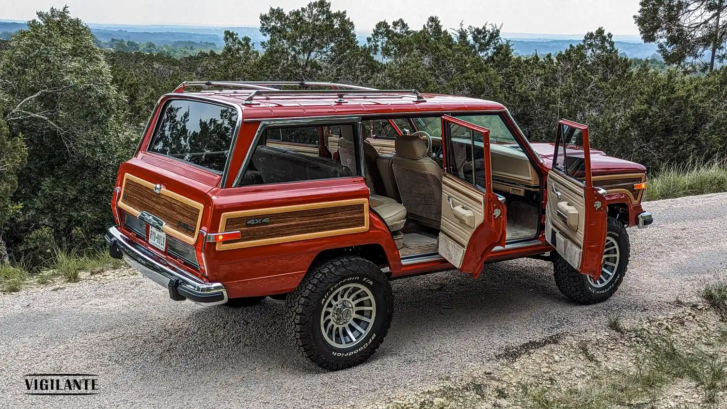 vigilante4x4-jeep-grand-wagoneer-1988-for-sale-06