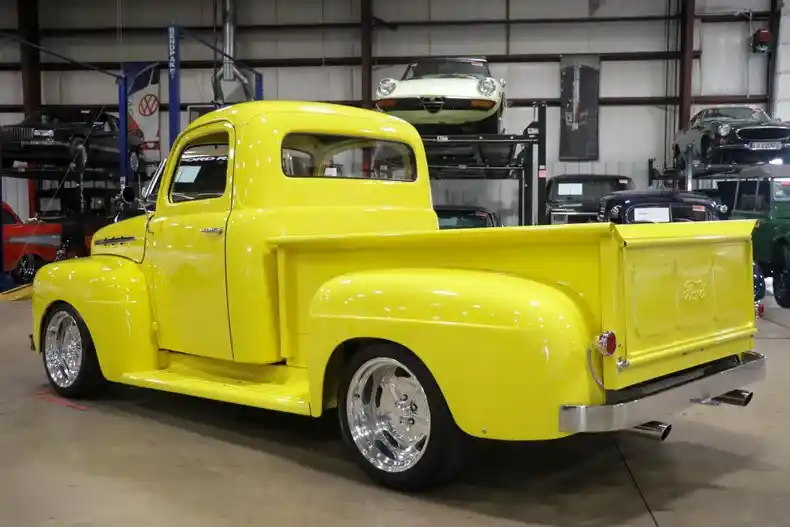 1952-ford-f1-pickup-for-sale-03