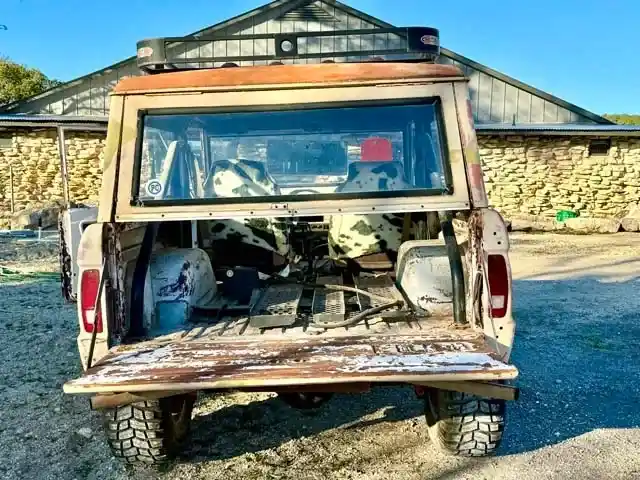 1967-ford-bronco-for-sale-09