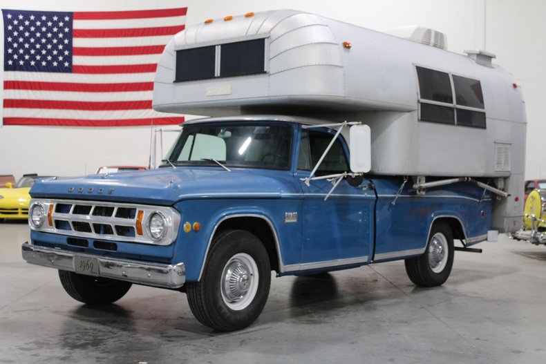 1969-dodge-d200-camper-special-for-sale-01