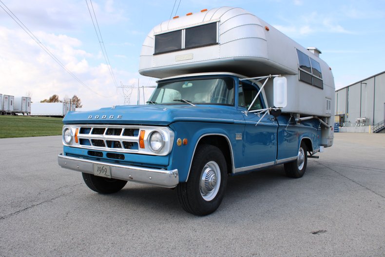 1969-dodge-d200-camper-special-for-sale-02