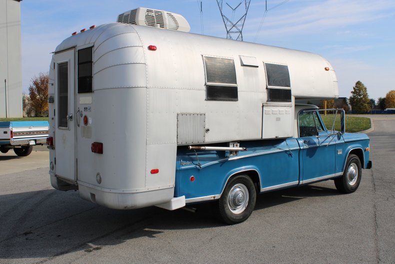 1969-dodge-d200-camper-special-for-sale-07