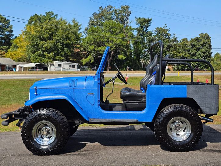 1969-toyota-fj40-for-sale-06