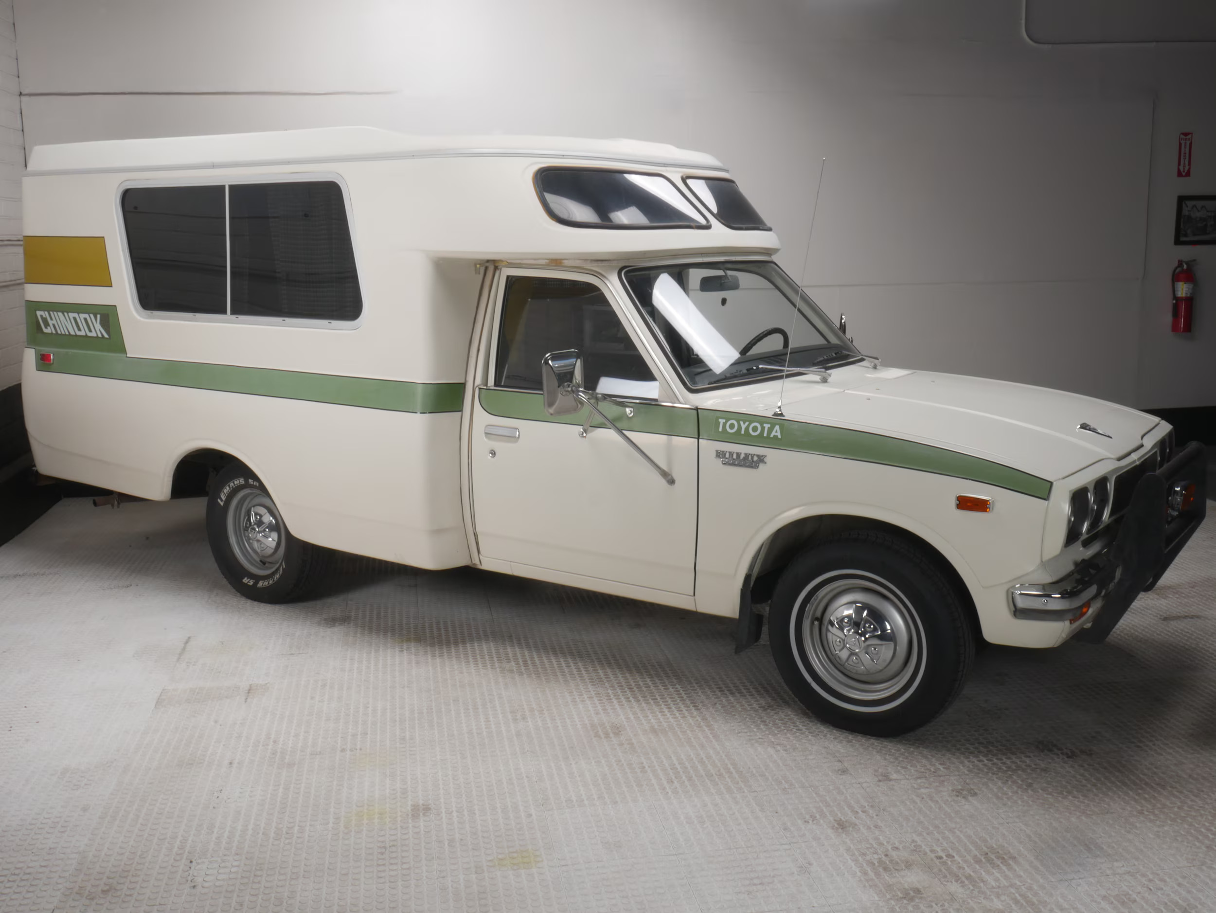 1974-toyota-chinook-for-sale-01