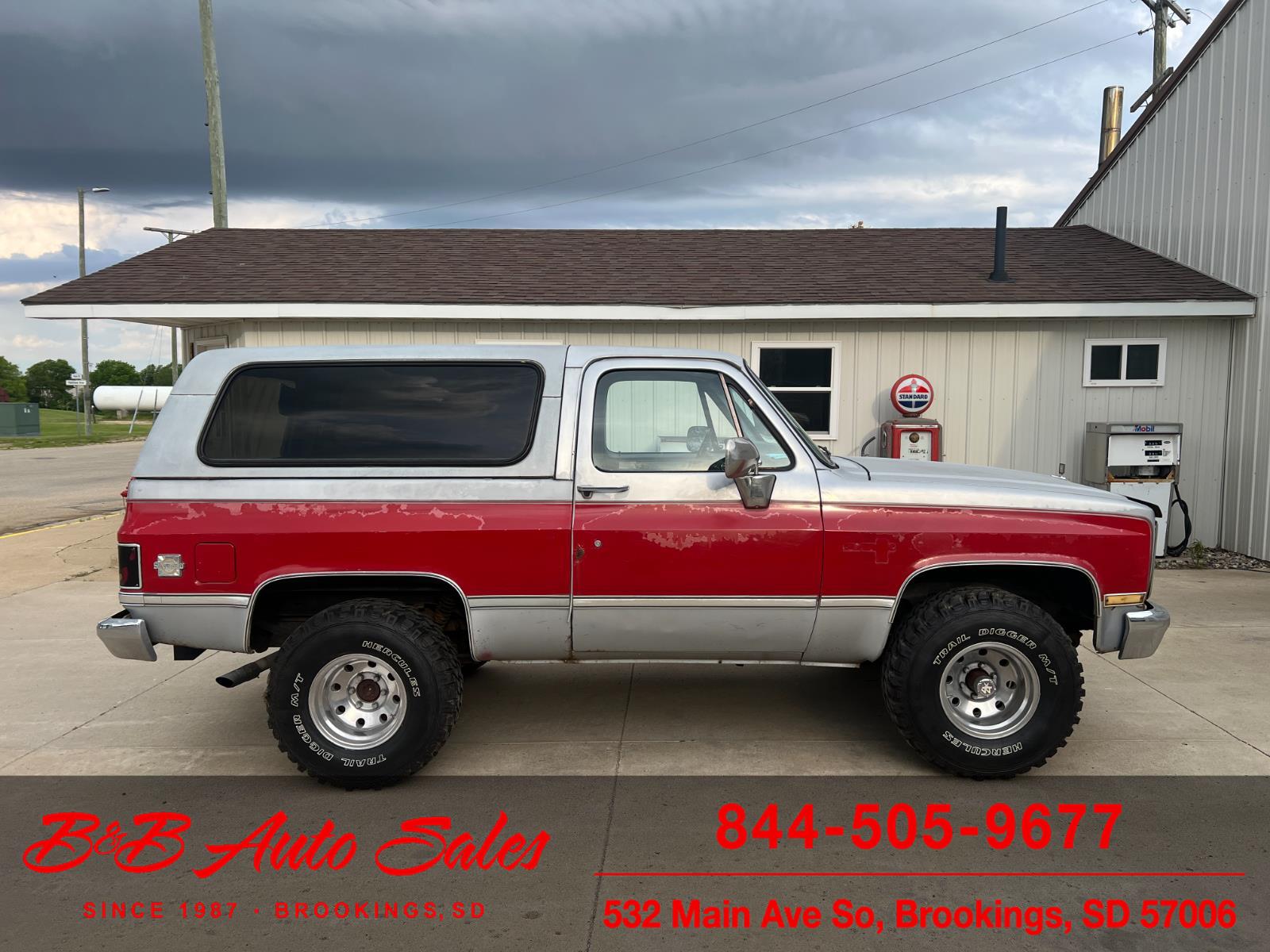 1985-chevrolet-k5-blazer-for-sale-08