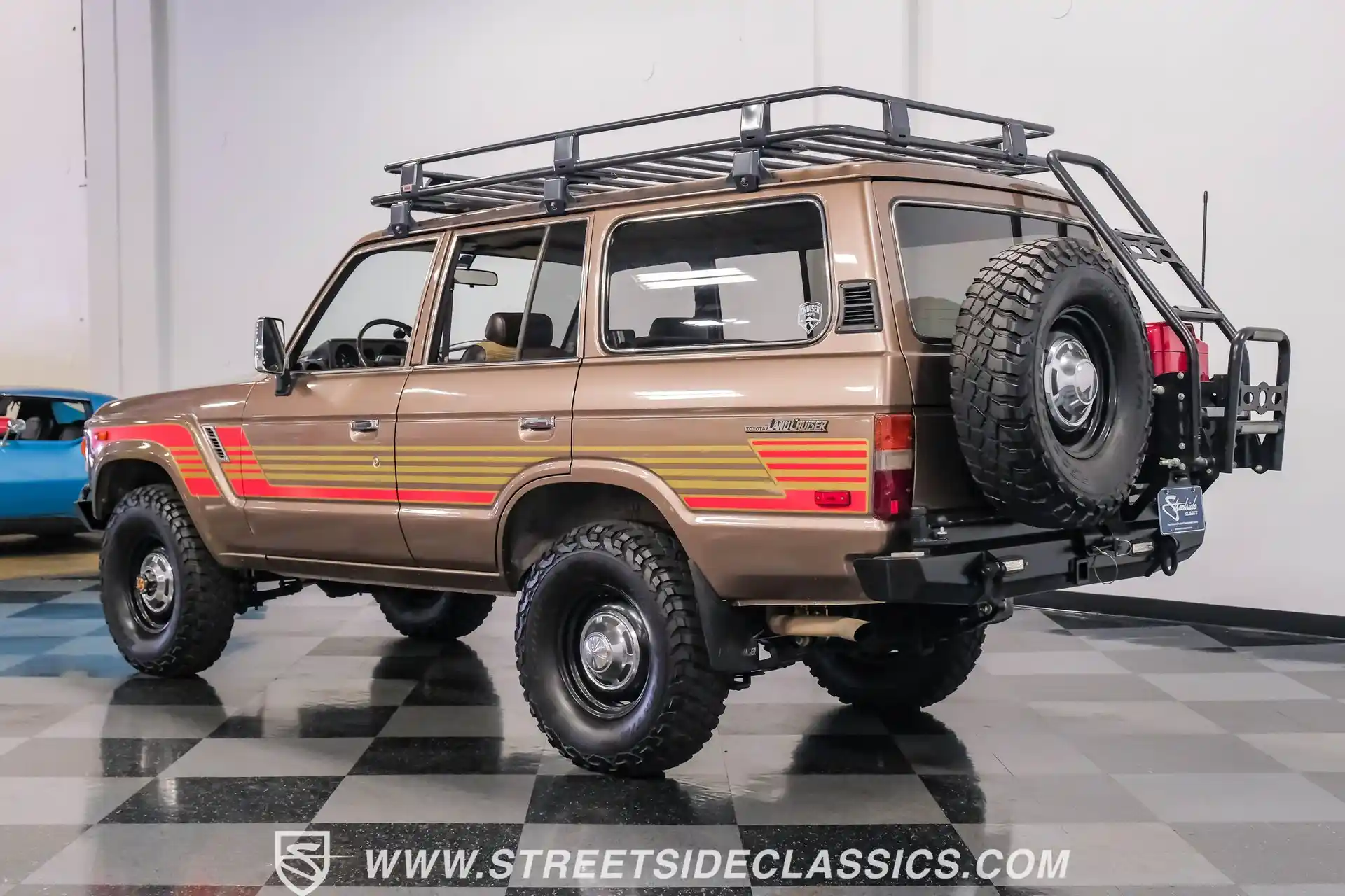 1985-toyota-land-cruiser-fj60-for-sale-02