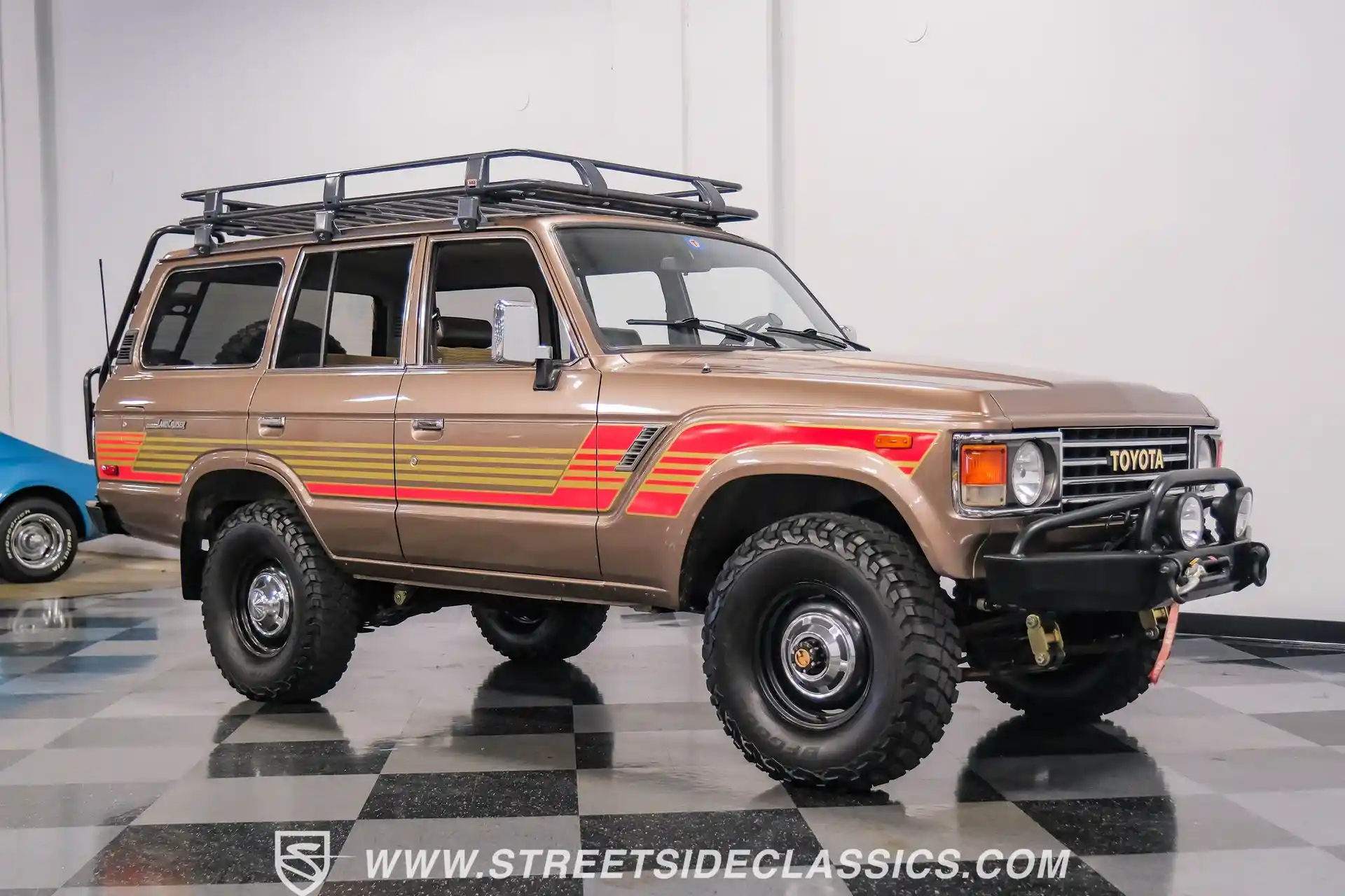 1985-toyota-land-cruiser-fj60-for-sale-07