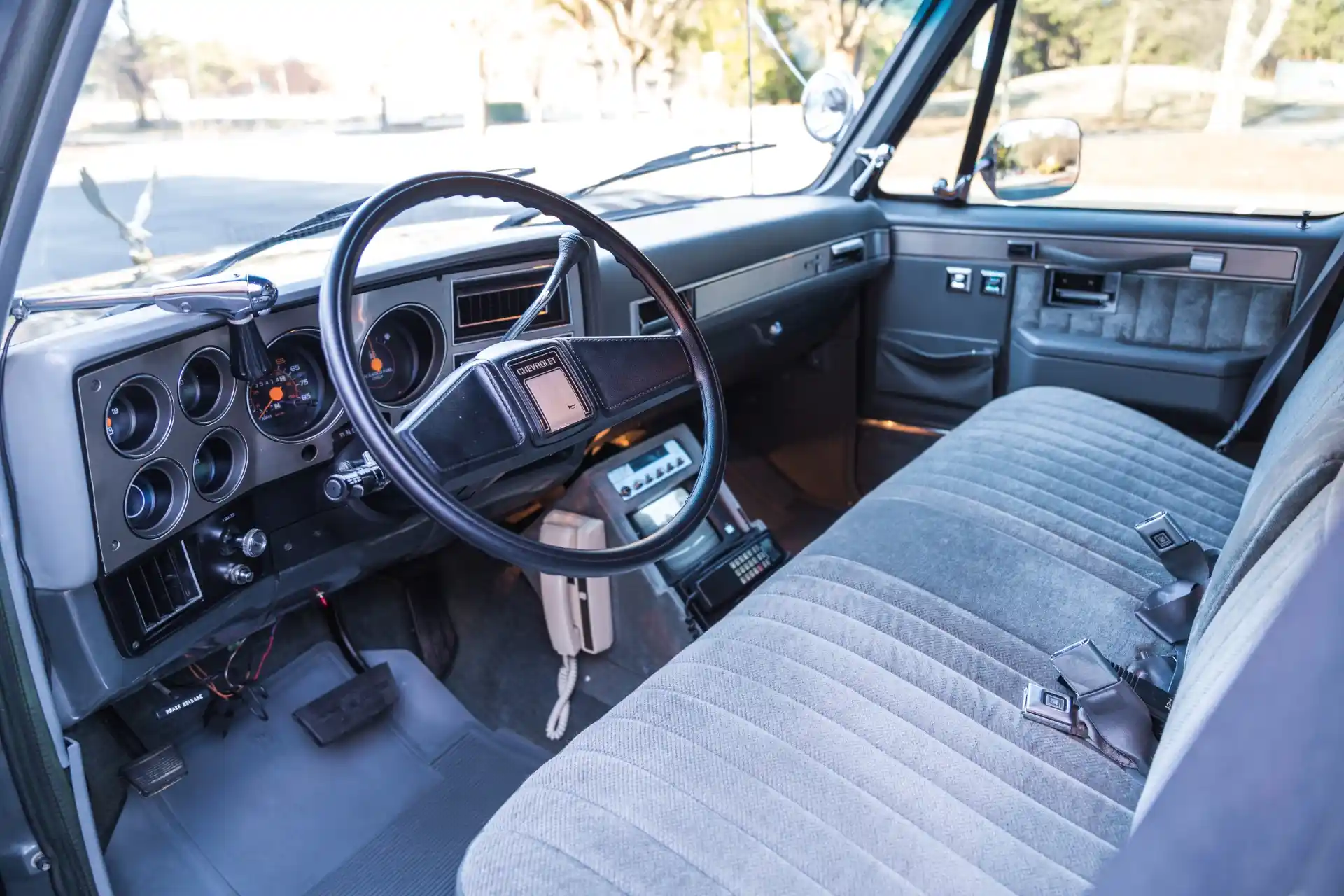 1988-chevrolet-suburban-limousine-for-sale-10