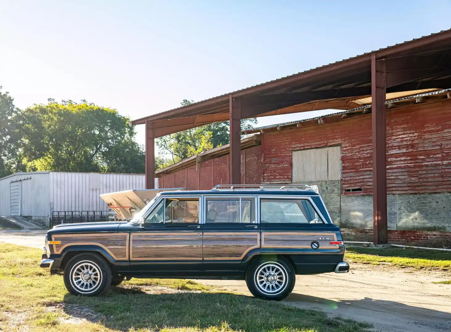 1988-jeep-grand-wagoneer-for-sale-car-cave-usa-01