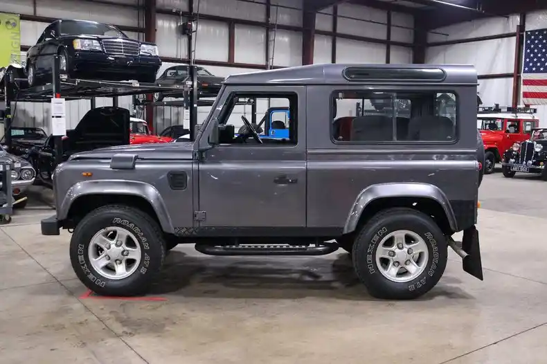 1988-land-rover-defender-90-for-sale-02