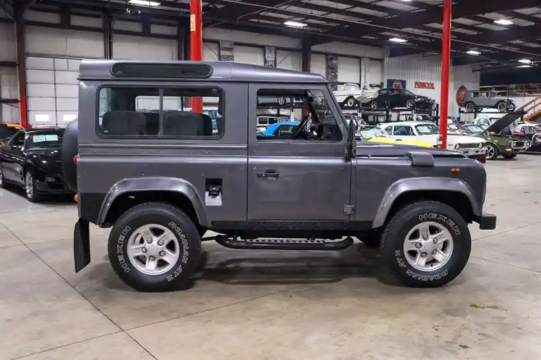 1988-land-rover-defender-90-for-sale-06