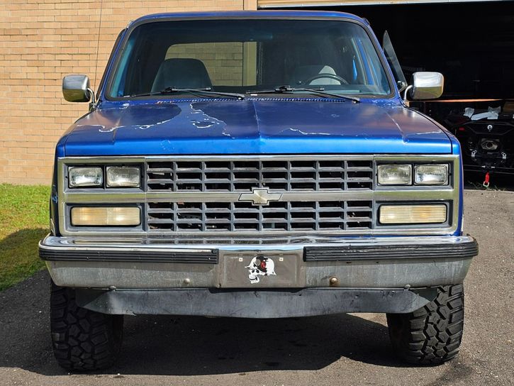 1989-chevrolet-k5-blazer-for-sale-02