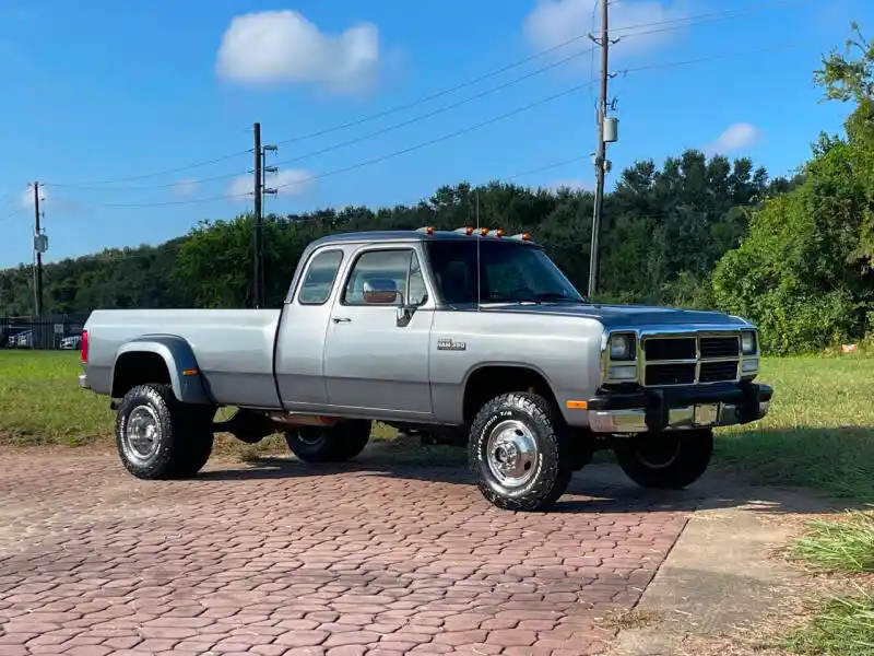 1992-dodge-ram-350-le-2dr-turbodiesel-4wd-extended-cab-lb-for-sale-05