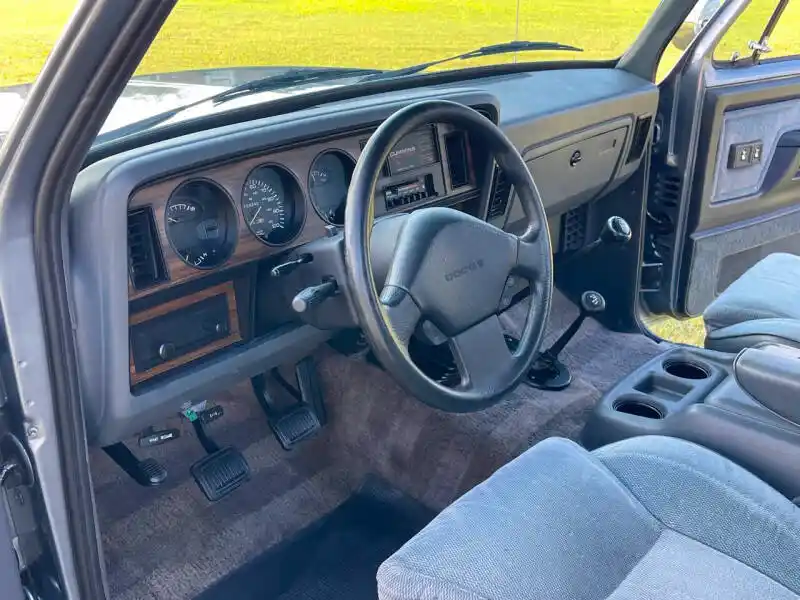 1992-dodge-ram-350-le-2dr-turbodiesel-4wd-extended-cab-lb-for-sale-12