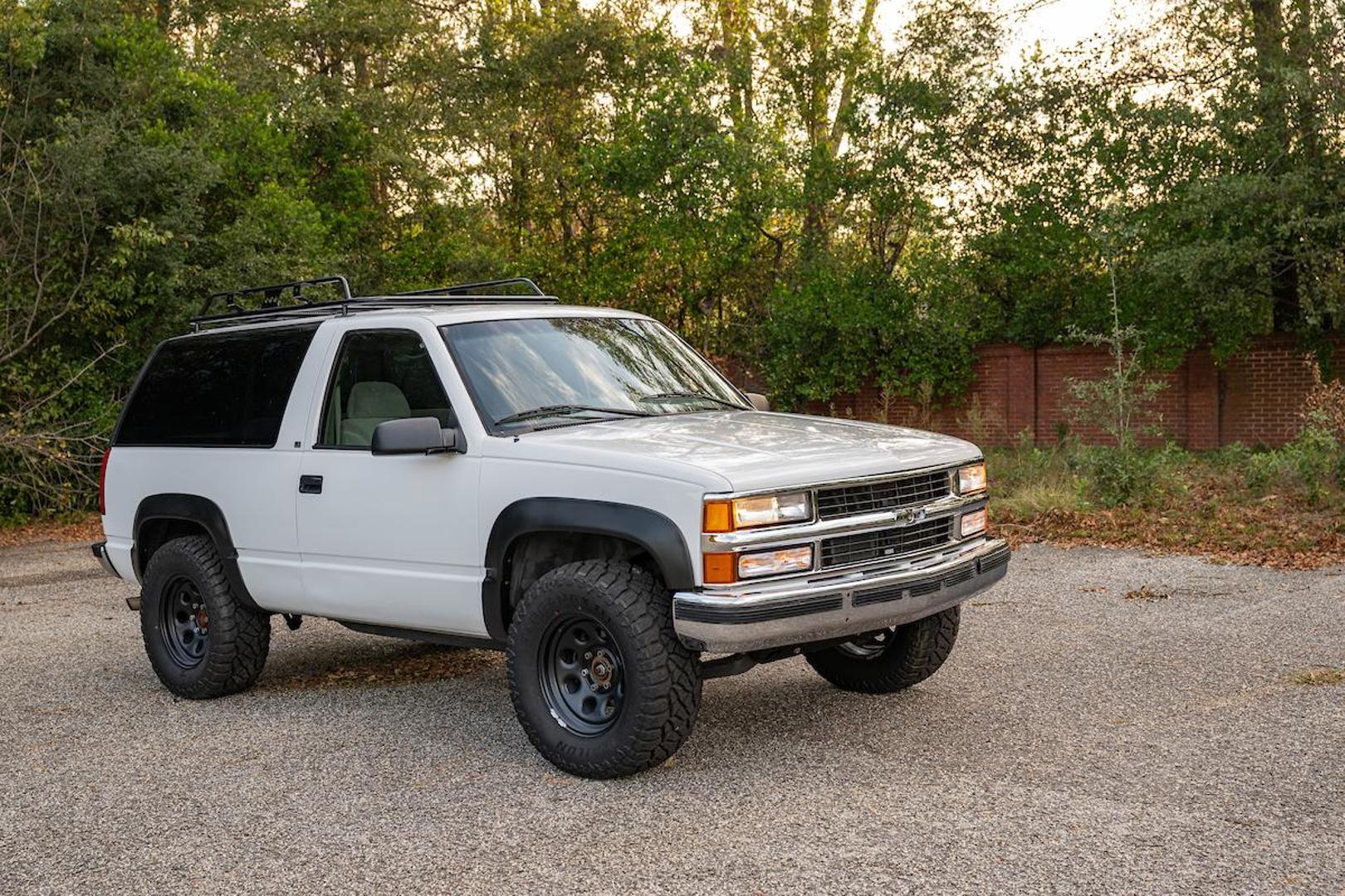 1995-chevrolet-tahoe-for-sale-02