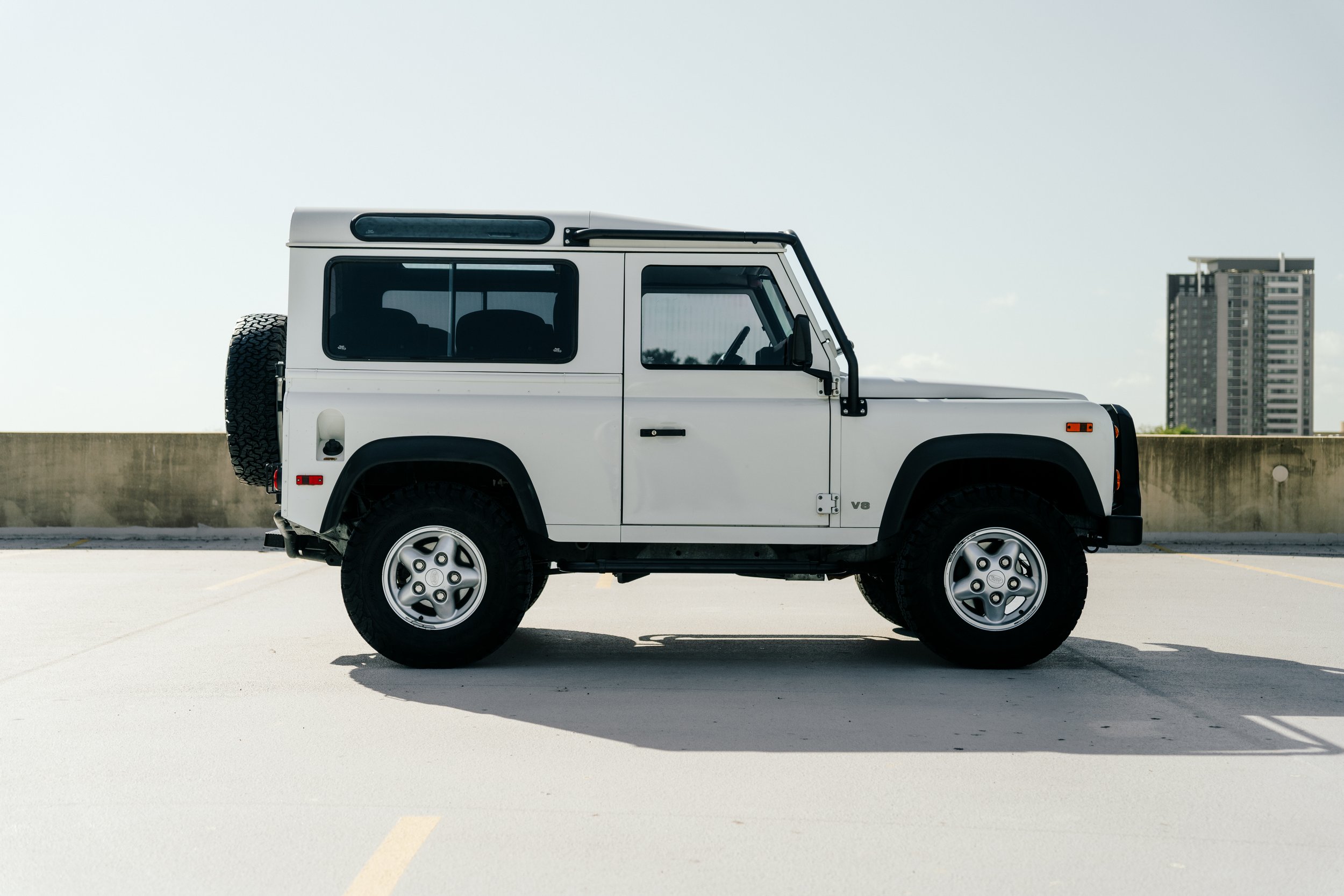 1995-land-rover-defender-90-for-sale-07