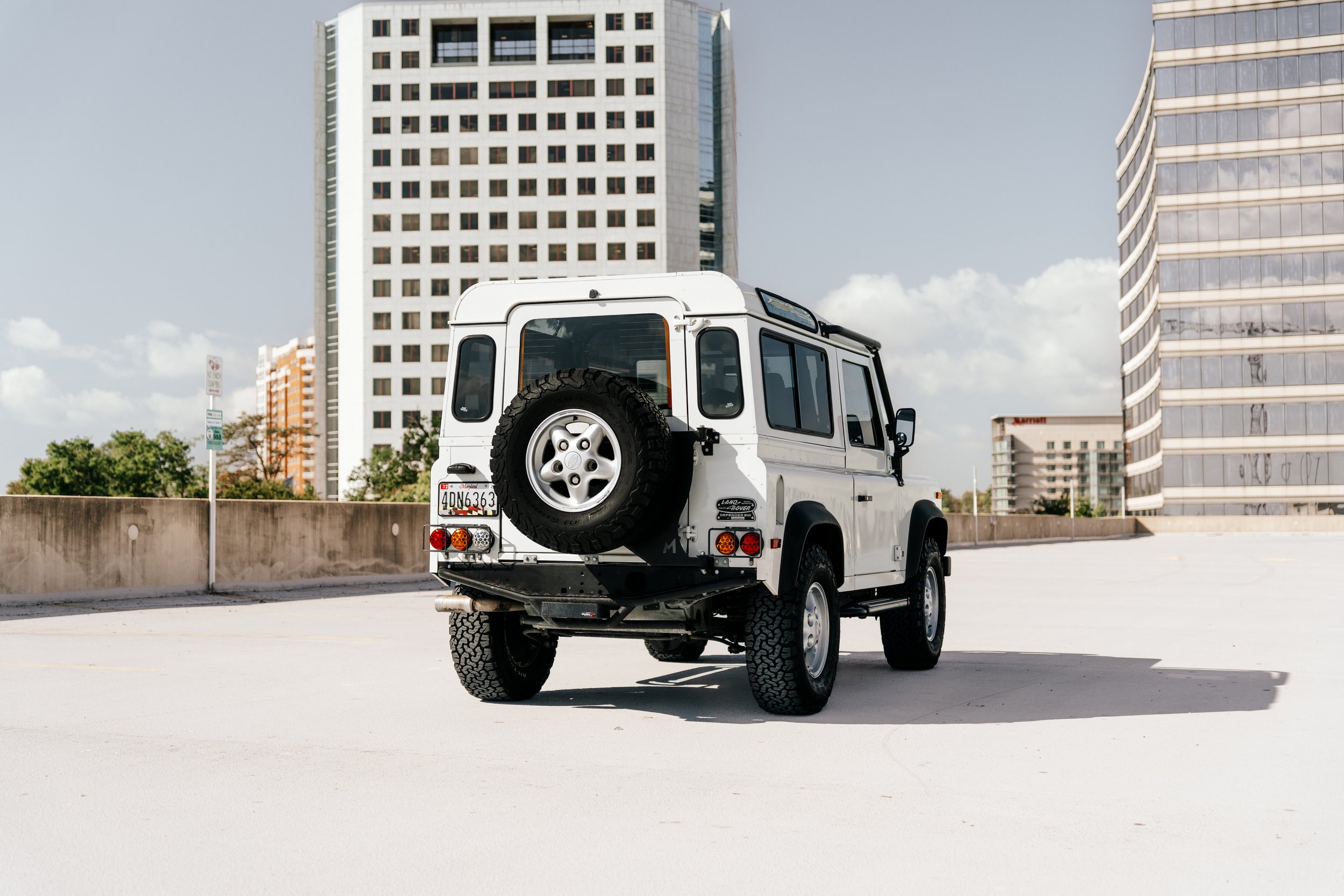 1995-land-rover-defender-90-for-sale-09