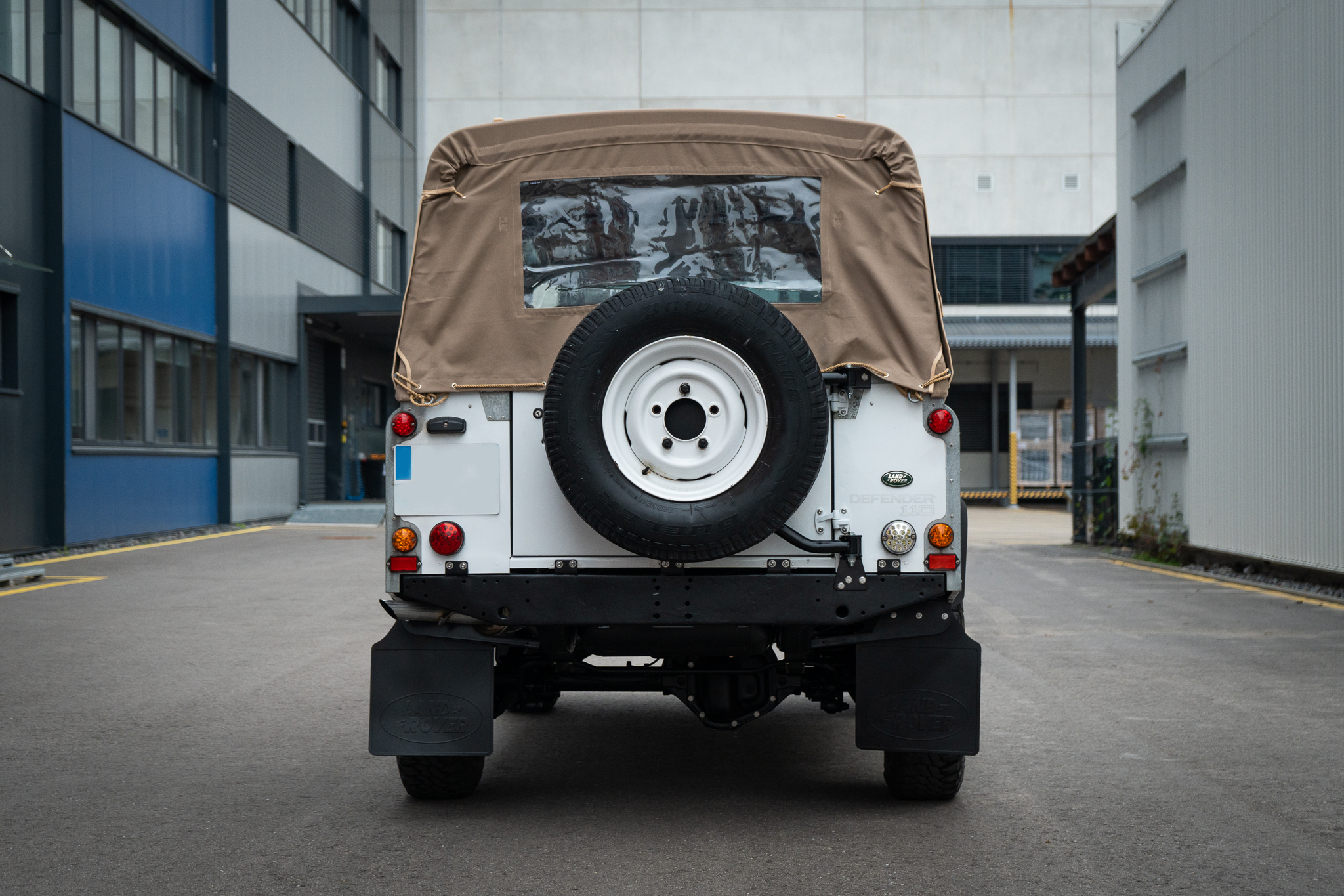 1997-land-rover-defender-for-sale-uk-06