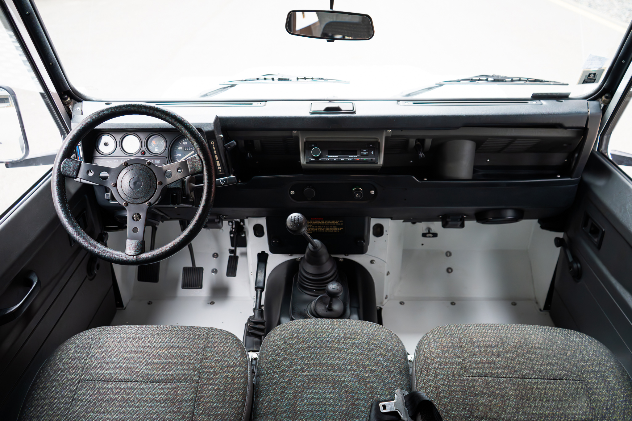 1997-land-rover-defender-for-sale-uk-20