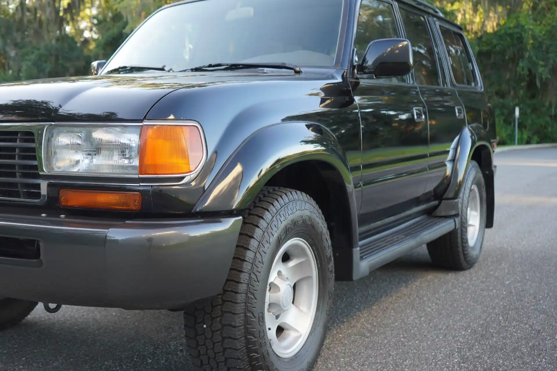 1997-toyota-land-cruiser-80-for-sale-05