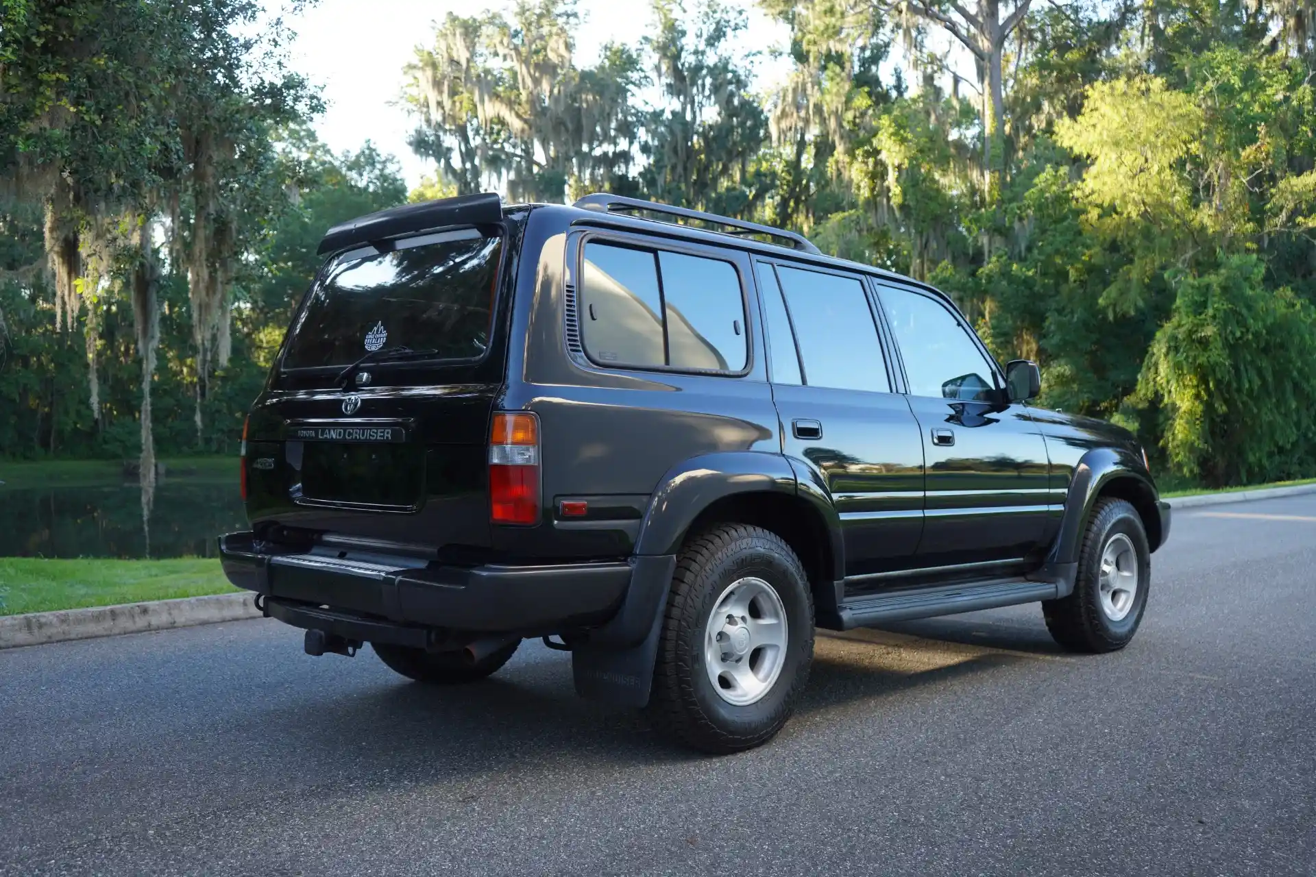 1997-toyota-land-cruiser-80-for-sale-09