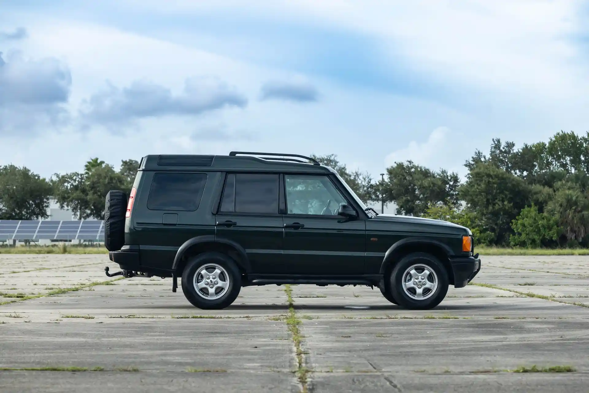 1999-land-rover-discovery-ii-for-sale-04