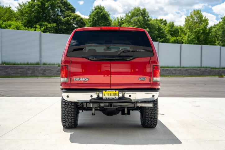 2003-ford-excursion-xlt-for-sale-09