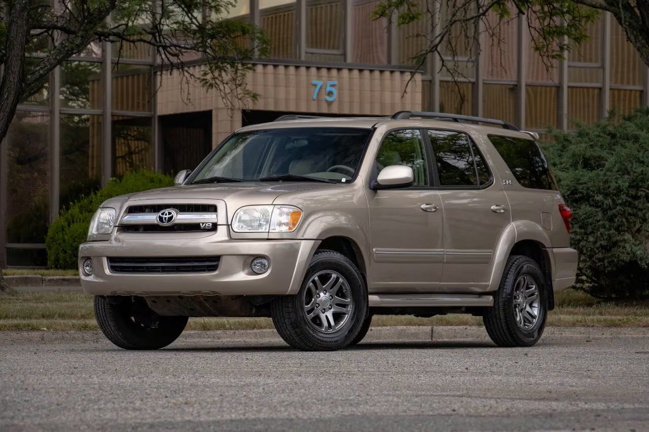 2006-toyota-sequoia-for-sale-01