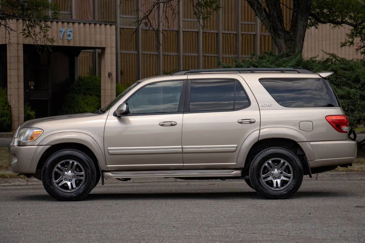 2006-toyota-sequoia-for-sale-03